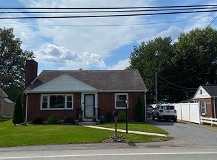 566 Union School Rd, Mount Joy, PA 17552