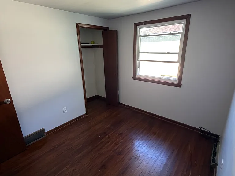 108 S Seine Dr — Photo 11