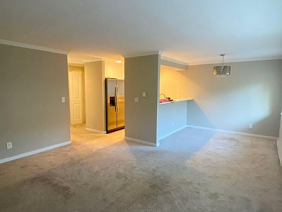 4th image of 12505 NE 143rd St