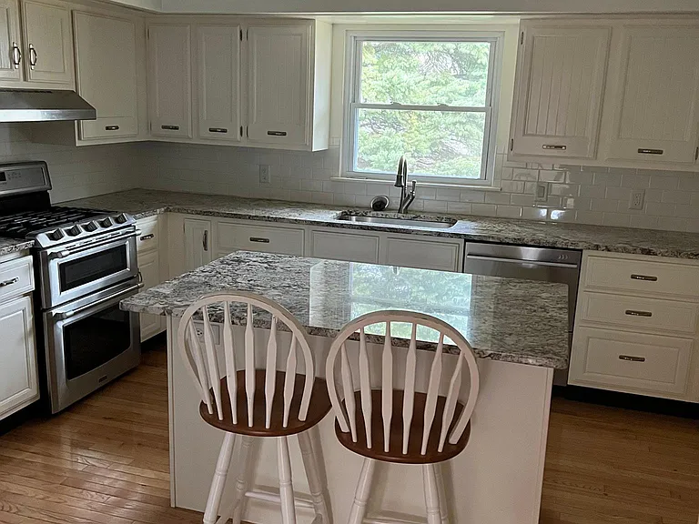 4408 N Constantine Ave — Photo 4