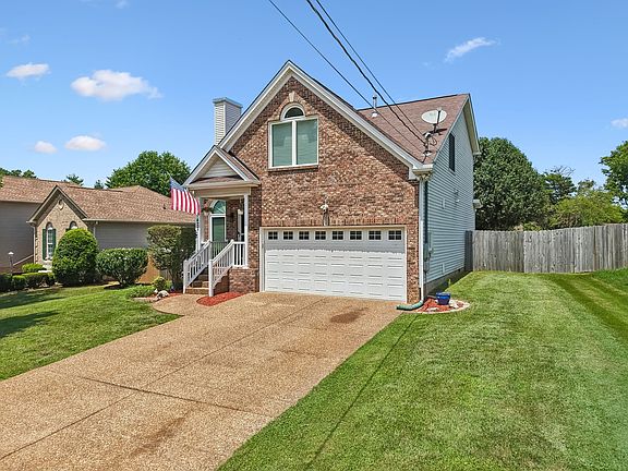 3rd image of 1423 Hilltop Dr