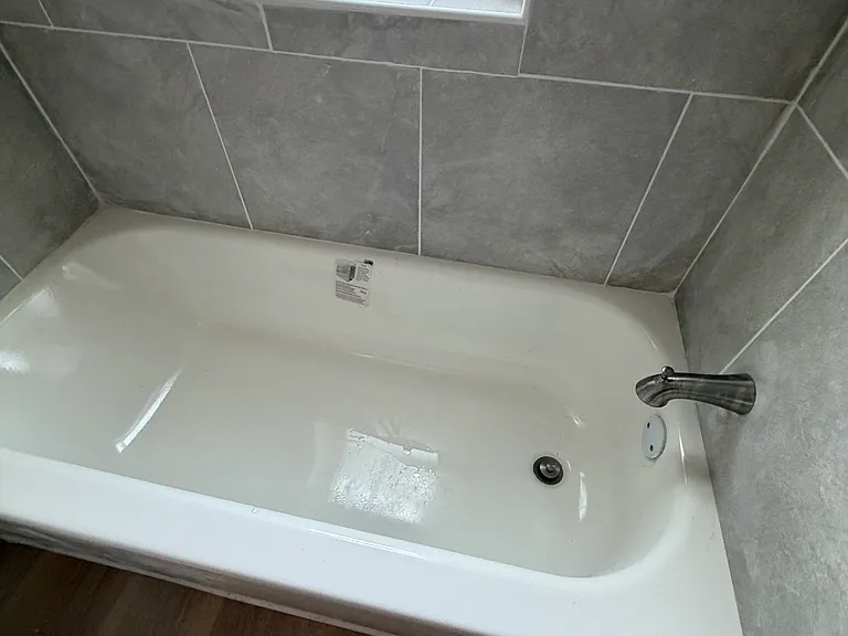 3787 Polk St — Photo 3