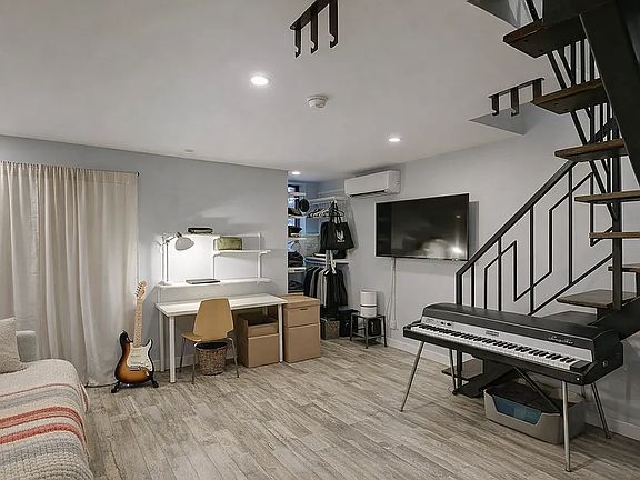 2nd image of 38 Palmetto St #1K
