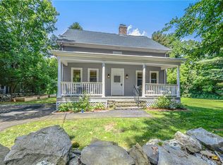 536 Potter Rd, North Kingstown, RI 02852