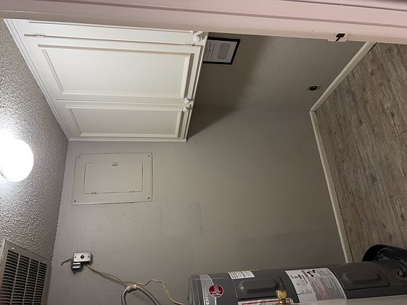 4th image of 5047 27th St