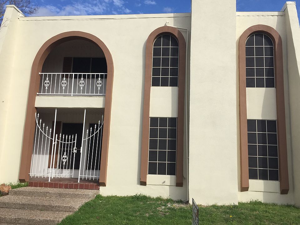 1st image of 2233 Seville Ct