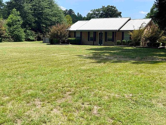 3rd image of 135 County Road 3077