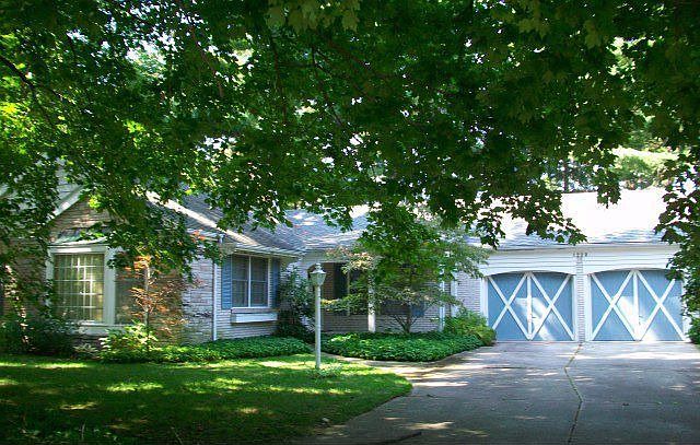 1st image of 1222 Brownwood Dr