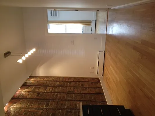 Rented by Nooklyn NYC LLC | media 55