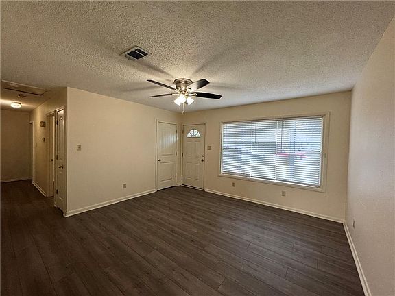 3rd image of 212 Sylvan Dr