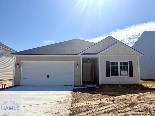 317 Juniper Dr, Hinesville, GA 31313