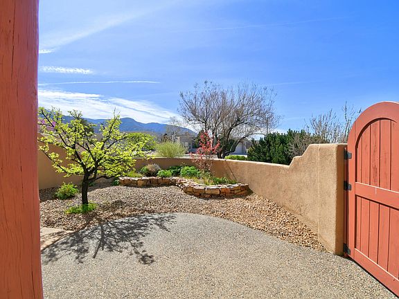 2nd image of 13015 Sandia Point Rd NE