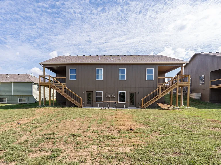 917 Eagle Ridge Dr — Photo 37