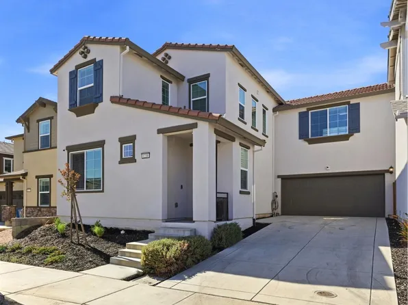 1230 Qualteri Way, Gilroy, CA 95020