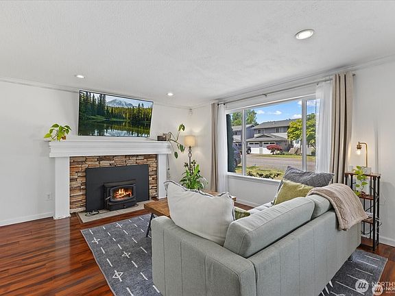 2nd image of 6004 99th Street NE