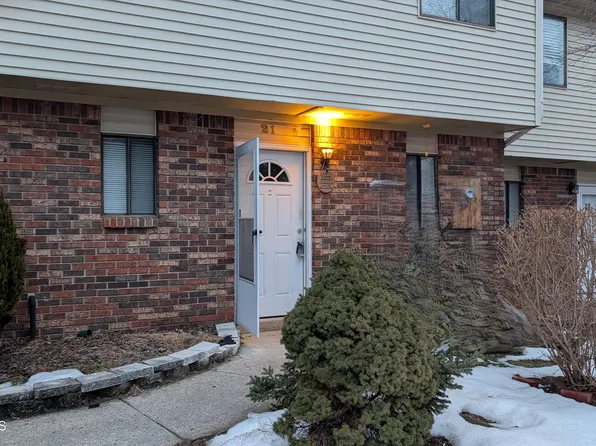 21 Jesse Rd, Howell, NJ 07731