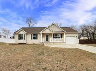 426 Amanda Ct, Vineland, NJ 08360