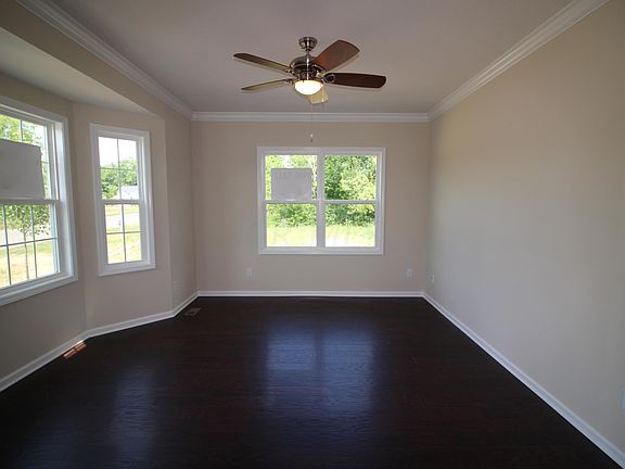 3rd image of 9428 Dewitt Dr