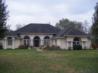 5101 Kennedy Camp Rd, Trenton, OH 45067