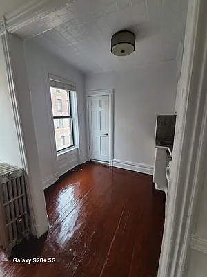 Rented by Corcoran | media 18