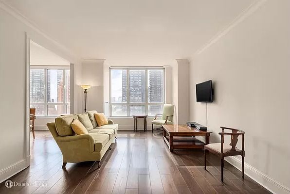 1st image of 351 E 51st St APT 14D