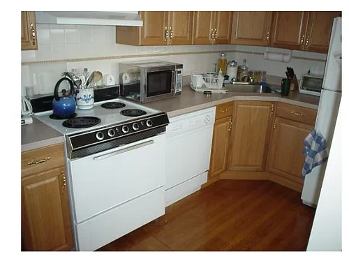 21 Gibbs St #1 Photo 1