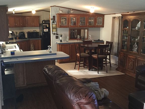 4th image of 6139 County Road 118
