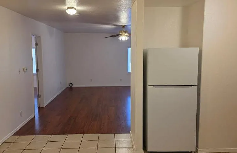 512 N Apache Ave — Photo 7