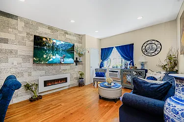 2695 Shell Road
