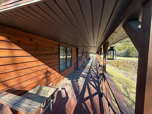 2nd image of 5163 Kents Ridge Rd