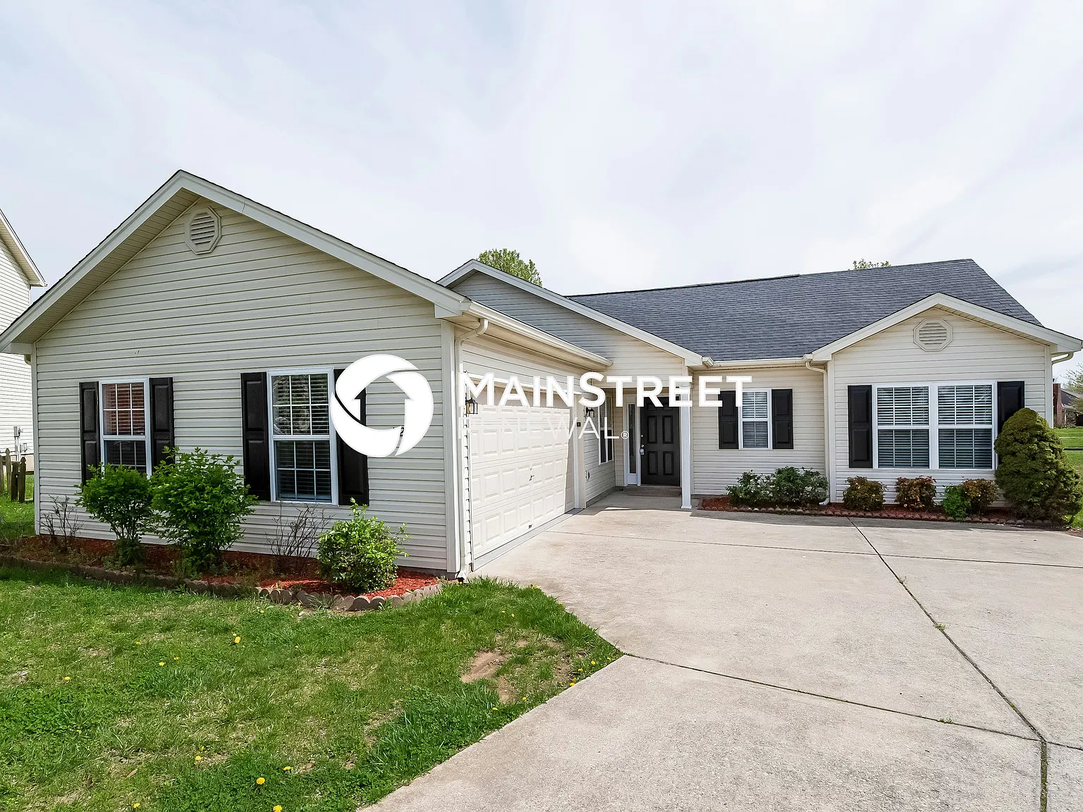11211 Sand Lake Ct — Photo 2