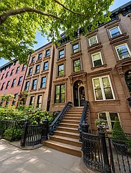 20 Strong Place, #2