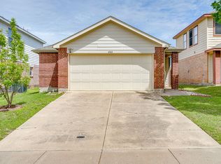 4940 Waterford Dr, Fort Worth, TX 76179