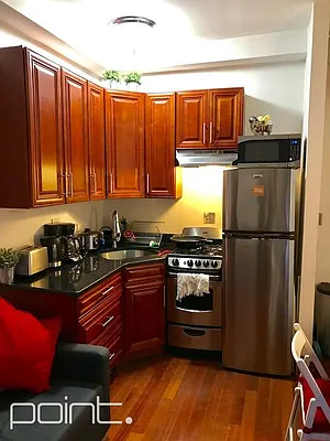 Rented by Point NYC | media 19
