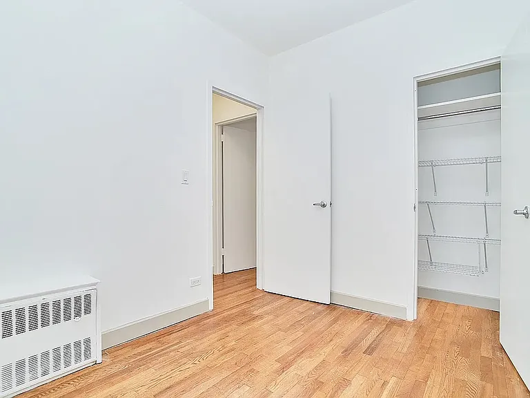 152 E 22nd St #2D — Photo 5