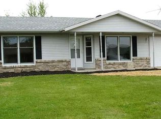 81 SW Honeysuckle Ln, Decatur, IN 46733