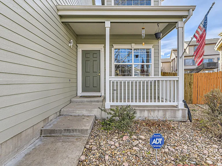 4871 S Lisbon Way — Photo 3