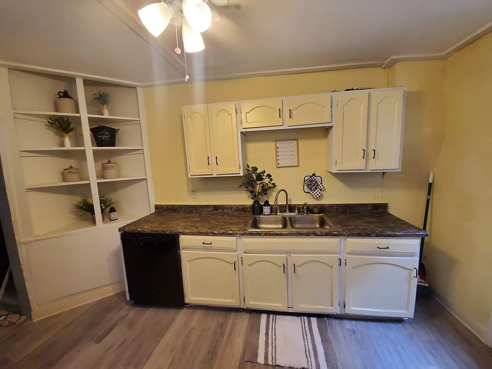 2nd image of 144 Frank S Brown Blvd