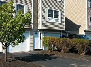 675 Bell St UNIT 11, Manchester, NH 03103