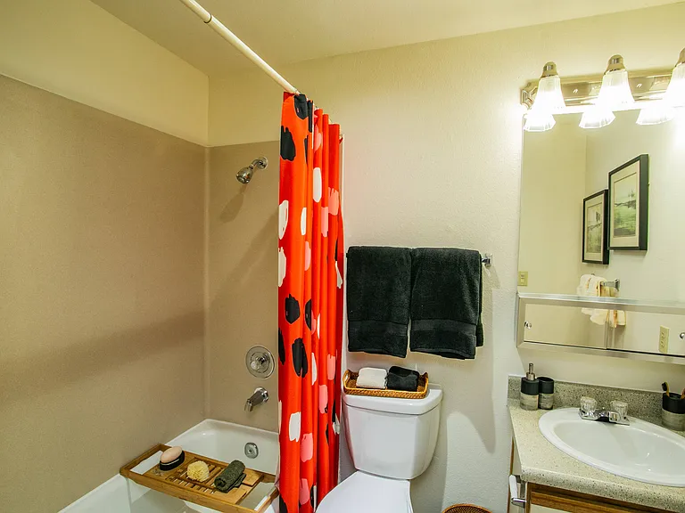 Model Bathroom with Bathtub