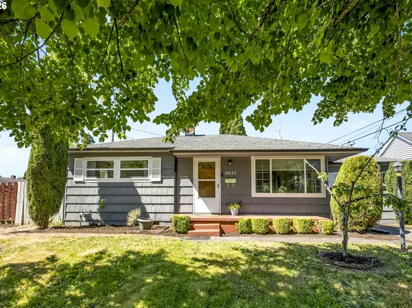 10625 NE Tillamook St, Portland, OR 97220