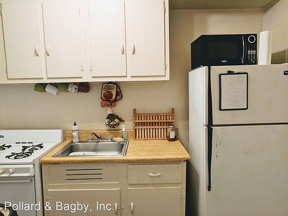 4th image of 2602 Kensington Ave APT 2