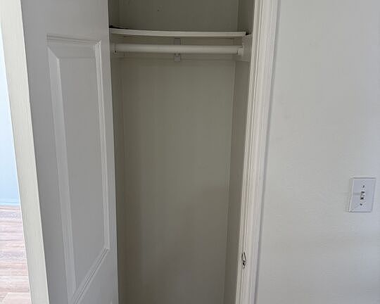 4th image of 1250 S Westgate Ave APT 203