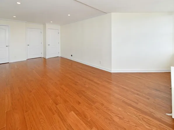 7000 Blvd East image 7 of 8