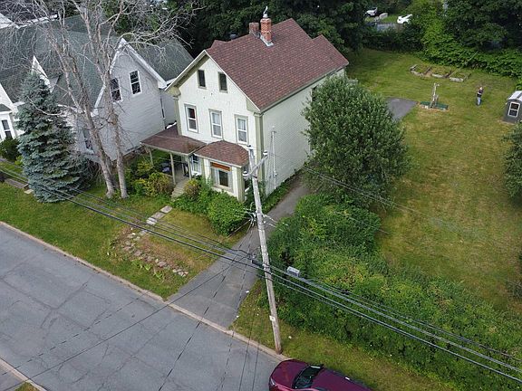 3rd image of 130 Mackay St