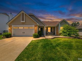 33 Georgetown Cir, O'Fallon, MO 63368