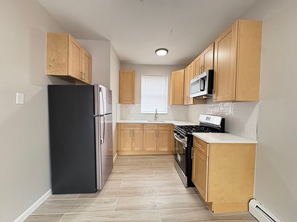 1st image of 67 Brinkerhoff St #4C