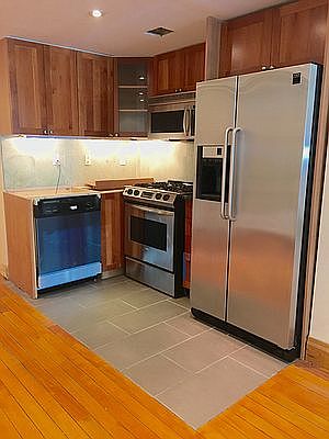 2nd image of 130 Barrow St APT 168