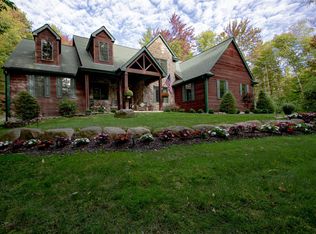 5 Cobblestone Ct, Bolton Landing, NY 12814