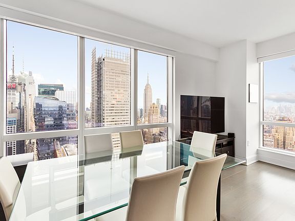 3rd image of 350 W 42nd St APT 55E